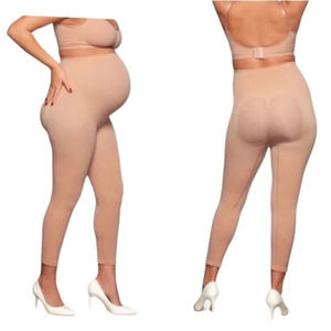 #22 Maternity Mid-Waisted Thigh